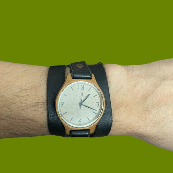 ⏱️ Wrap Around Black Bamboo Watch – Unique Unisex Design ⏱️ - Picture 1 of 8